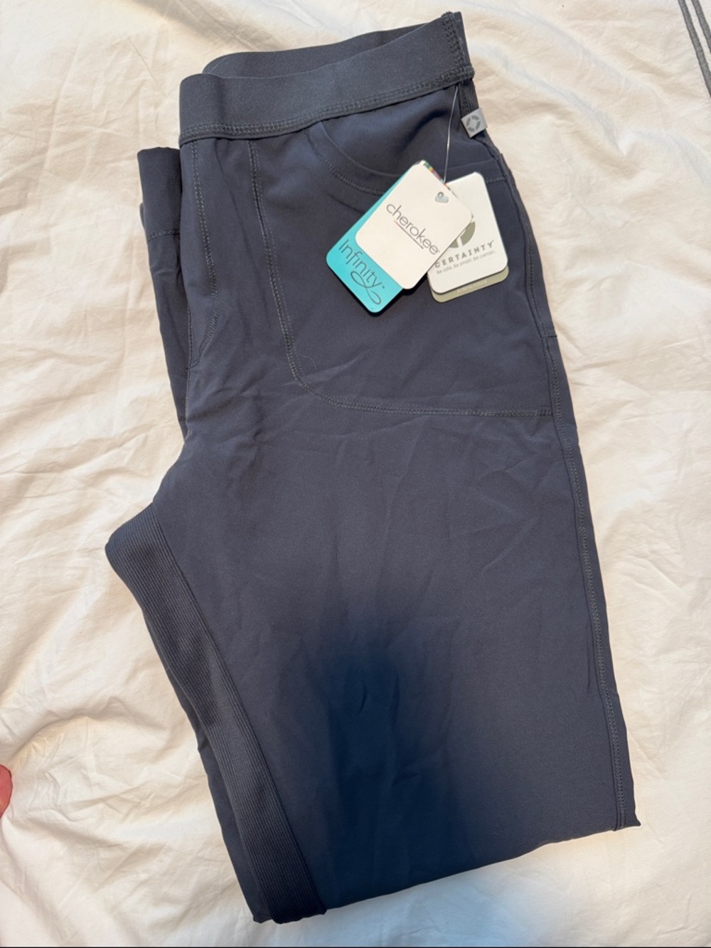 New with Tags Cherokee Infinity Women’s Active scrub Pants - gray